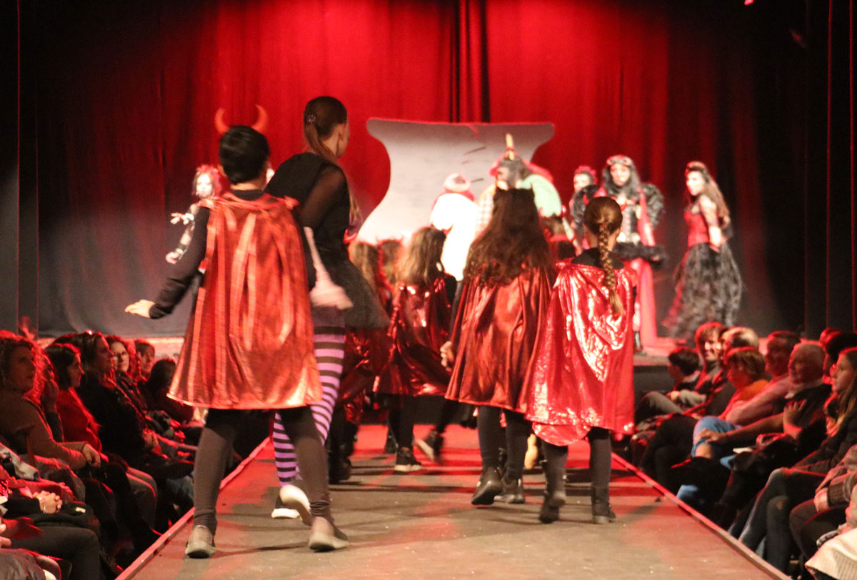 Càsting infantil per a la representació teatral d'